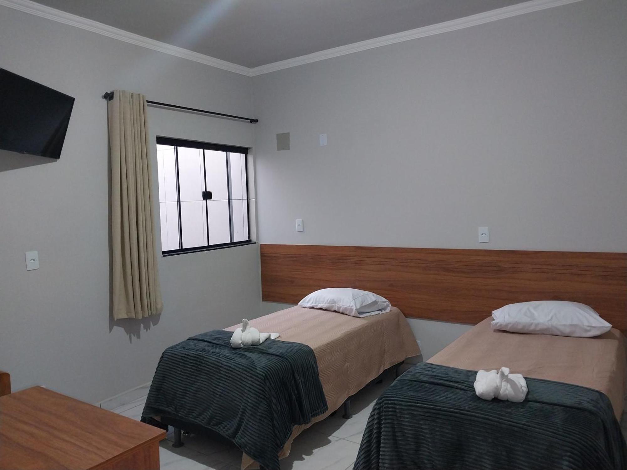 Hotel-Pousada Quartzo Rosa São Tomé das Letras Bagian luar foto