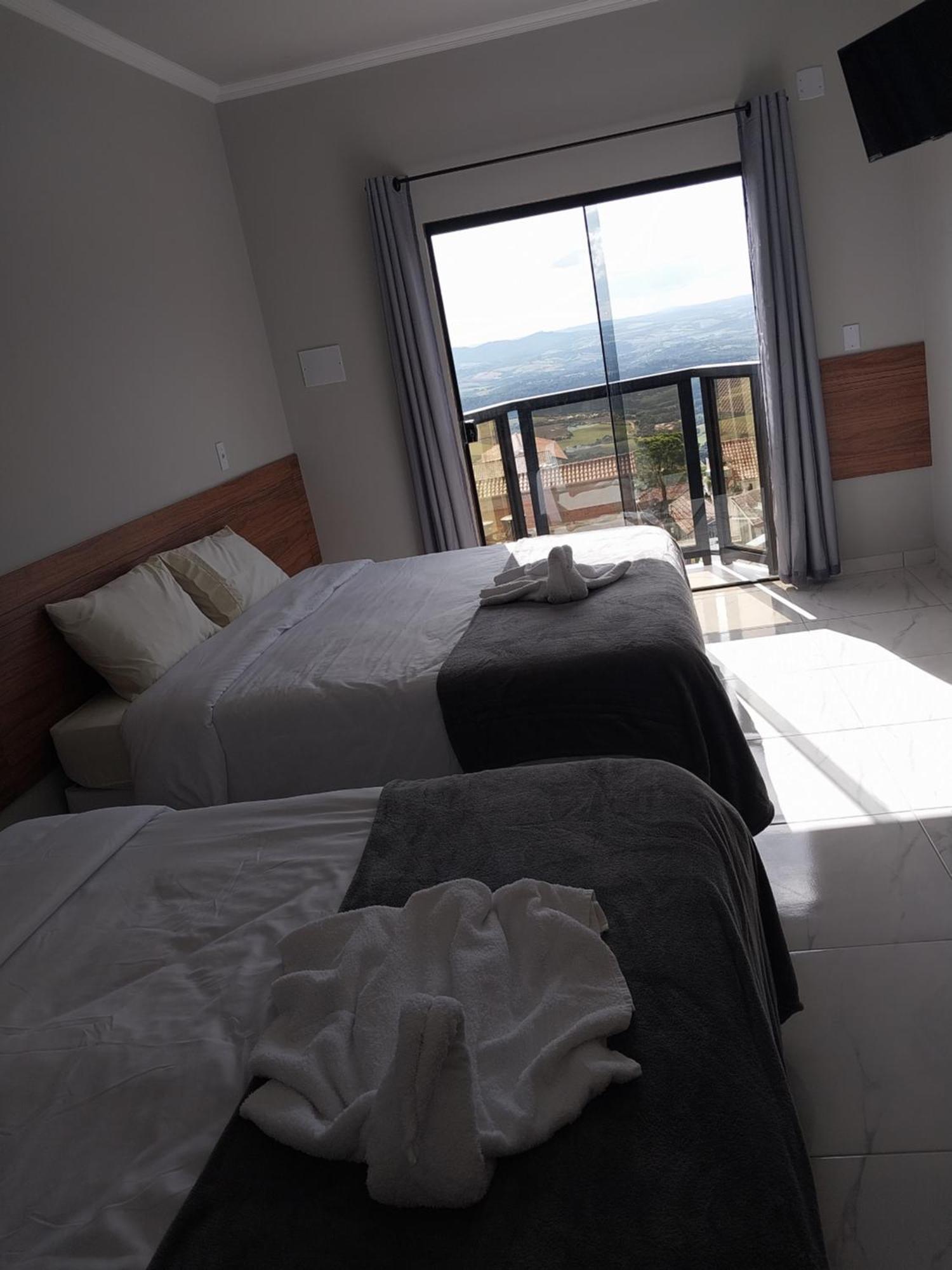 Hotel-Pousada Quartzo Rosa São Tomé das Letras Bagian luar foto