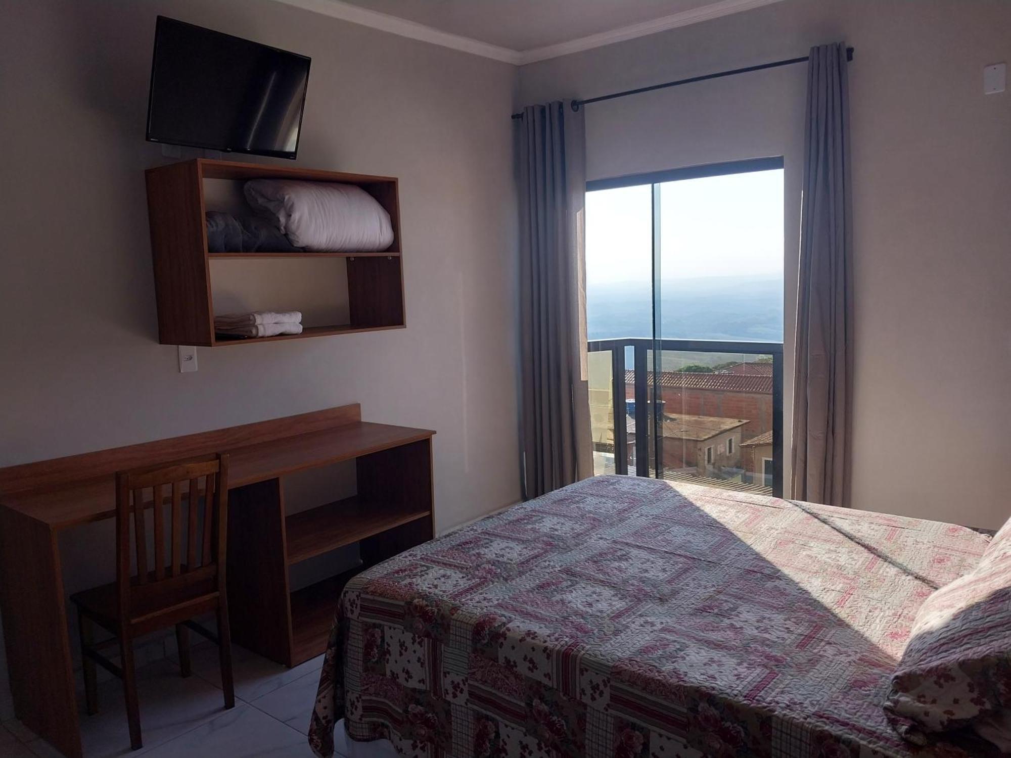 Hotel-Pousada Quartzo Rosa São Tomé das Letras Bagian luar foto